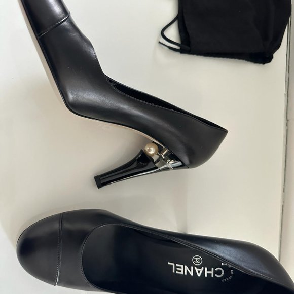 Chanel Black Leather Pumps with Pearl and Acrylic Heel - Picture 1 of 10